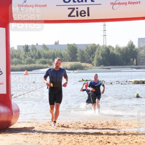 01.09.2024 - 17. Tribühne Triathlon Luisa Fischer http://msf.ph/oto/6896186 01.09.2024 11:21:00 Schwimmen 479, 487, 560 meine-sportfotos.de