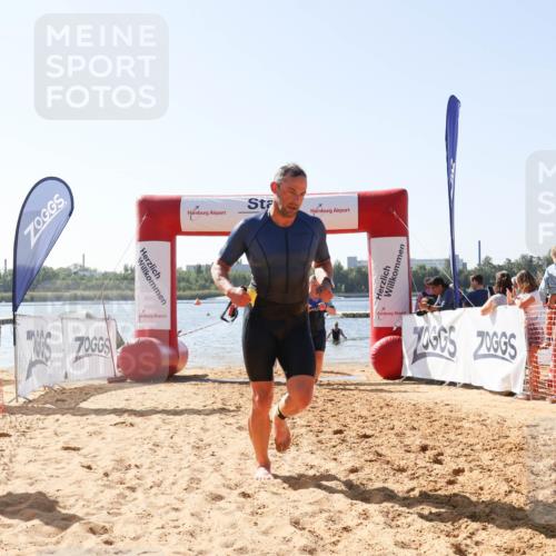 01.09.2024 - 17. Tribühne Triathlon Luisa Fischer http://msf.ph/oto/6896209 01.09.2024 11:21:04 Schwimmen 479, 487, 560 meine-sportfotos.de