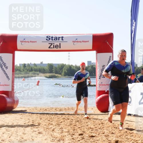 01.09.2024 - 17. Tribühne Triathlon Luisa Fischer http://msf.ph/oto/6896217 01.09.2024 11:21:06 Schwimmen 479, 487, 560 meine-sportfotos.de