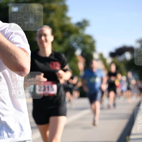 01.09.2024 - BARMER Alsterlauf Dr. Thomas Lammeyer http://msf.ph/oto/6896228 01.09.2024 09:34:17 Laufen 2315 meine-sportfotos.de