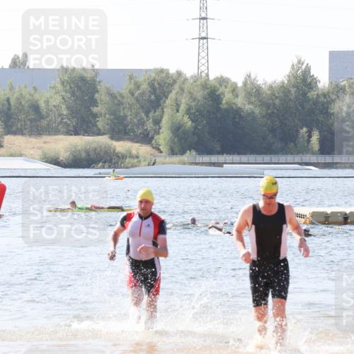 01.09.2024 - 17. Tribühne Triathlon Luisa Fischer http://msf.ph/oto/6896229 01.09.2024 11:21:12 Schwimmen 487, 531, 532, 560 meine-sportfotos.de