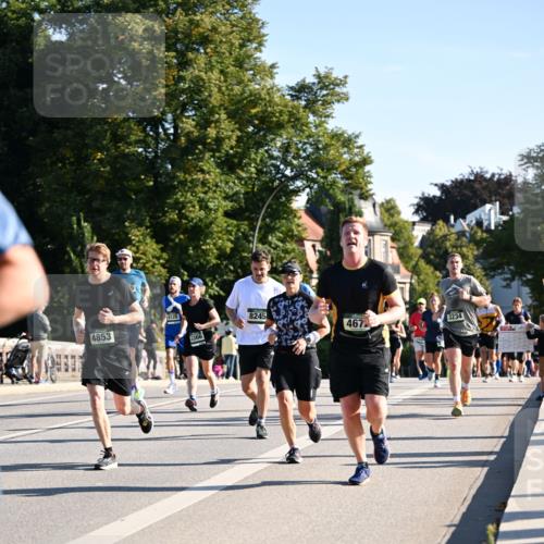 01.09.2024 - BARMER Alsterlauf Dr. Thomas Lammeyer http://msf.ph/oto/6896253 01.09.2024 09:34:19 Laufen 8128, 4853, 8245, 3366, 4672, 3234, 2012 meine-sportfotos.de