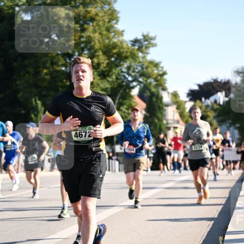 01.09.2024 - BARMER Alsterlauf Dr. Thomas Lammeyer http://msf.ph/oto/6896272 01.09.2024 09:34:21 Laufen 25, 4672, 2304 meine-sportfotos.de