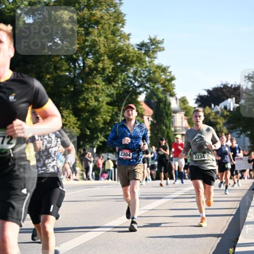 01.09.2024 - BARMER Alsterlauf Dr. Thomas Lammeyer http://msf.ph/oto/6896278 01.09.2024 09:34:21 Laufen 72, 2304, 3234 meine-sportfotos.de