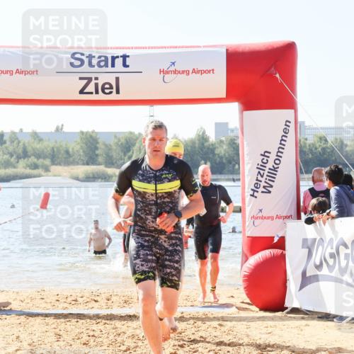 01.09.2024 - 17. Tribühne Triathlon Luisa Fischer http://msf.ph/oto/6896294 01.09.2024 11:22:03 Schwimmen 448, 471, 482, 492, 518, 523, 530, 537, 547, 562, 563 meine-sportfotos.de