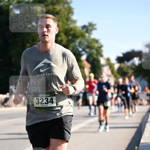 01.09.2024 - BARMER Alsterlauf Dr. Thomas Lammeyer http://msf.ph/oto/6896309 01.09.2024 09:34:24 Laufen 135, 3234 meine-sportfotos.de