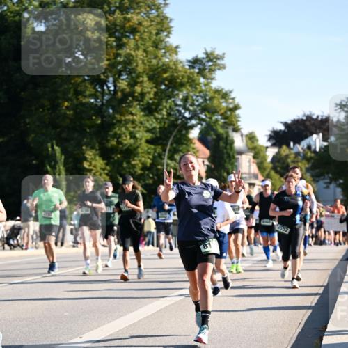 01.09.2024 - BARMER Alsterlauf Dr. Thomas Lammeyer http://msf.ph/oto/6896319 01.09.2024 09:34:25 Laufen 81, 2552 meine-sportfotos.de