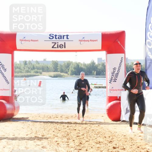 01.09.2024 - 17. Tribühne Triathlon Luisa Fischer http://msf.ph/oto/6896355 01.09.2024 11:22:28 Schwimmen 506, 512, 549 meine-sportfotos.de