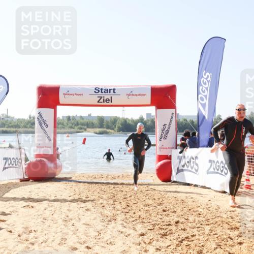 01.09.2024 - 17. Tribühne Triathlon Luisa Fischer http://msf.ph/oto/6896361 01.09.2024 11:22:29 Schwimmen 506, 512, 549 meine-sportfotos.de