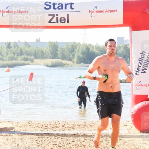 01.09.2024 - 17. Tribühne Triathlon Luisa Fischer http://msf.ph/oto/6896368 01.09.2024 11:22:34 Schwimmen 506, 512, 521, 549 meine-sportfotos.de