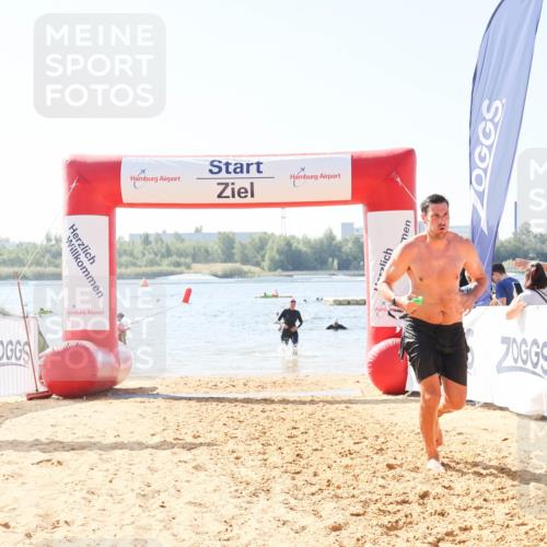 01.09.2024 - 17. Tribühne Triathlon Luisa Fischer http://msf.ph/oto/6896373 01.09.2024 11:22:35 Schwimmen 506, 512, 521, 549 meine-sportfotos.de