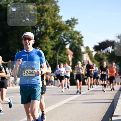 01.09.2024 - BARMER Alsterlauf Dr. Thomas Lammeyer http://msf.ph/oto/6896379 01.09.2024 09:34:31 Laufen 5, 5244 meine-sportfotos.de