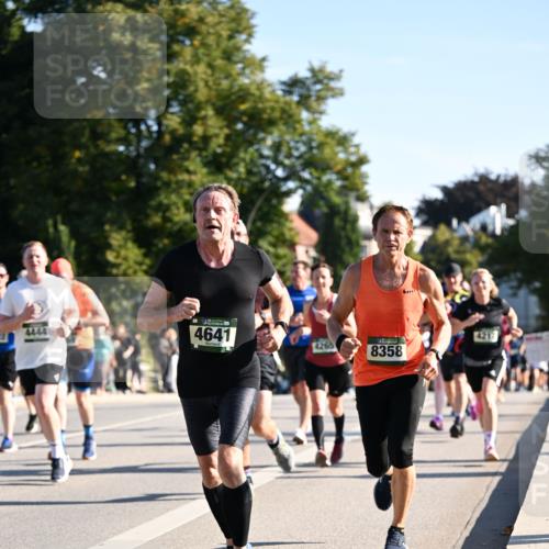 01.09.2024 - BARMER Alsterlauf Dr. Thomas Lammeyer http://msf.ph/oto/6896404 01.09.2024 09:34:35 Laufen 4444, 4641, 4265, 8358, 4217 meine-sportfotos.de