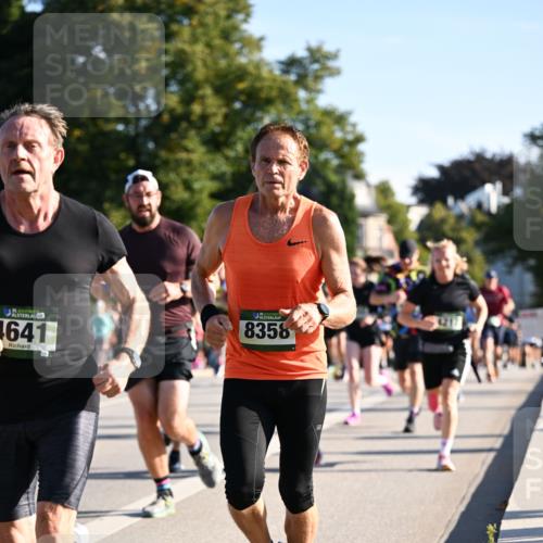 01.09.2024 - BARMER Alsterlauf Dr. Thomas Lammeyer http://msf.ph/oto/6896411 01.09.2024 09:34:36 Laufen 4641, 8358 meine-sportfotos.de