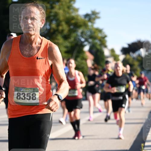01.09.2024 - BARMER Alsterlauf Dr. Thomas Lammeyer http://msf.ph/oto/6896417 01.09.2024 09:34:37 Laufen 35, 8358 meine-sportfotos.de
