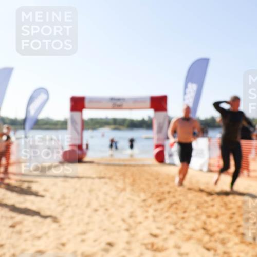 01.09.2024 - 17. Tribühne Triathlon Luisa Fischer http://msf.ph/oto/6896418 01.09.2024 11:23:00 Schwimmen 450, 468, 473, 503, 541 meine-sportfotos.de