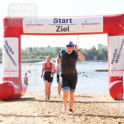 01.09.2024 - 17. Tribühne Triathlon Luisa Fischer http://msf.ph/oto/6896431 01.09.2024 11:23:07 Schwimmen 450, 473, 503 meine-sportfotos.de