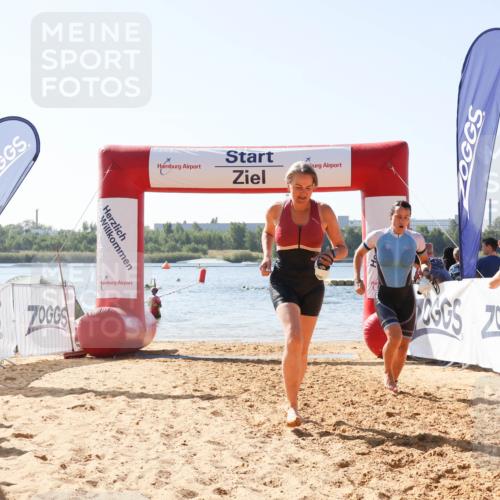 01.09.2024 - 17. Tribühne Triathlon Luisa Fischer http://msf.ph/oto/6896446 01.09.2024 11:23:11 Schwimmen 450, 473, 503 meine-sportfotos.de