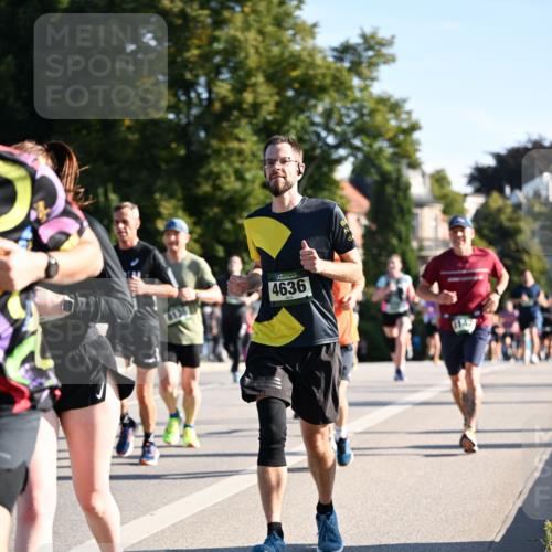01.09.2024 - BARMER Alsterlauf Dr. Thomas Lammeyer http://msf.ph/oto/6896454 01.09.2024 09:34:40 Laufen 8138, 4636 meine-sportfotos.de