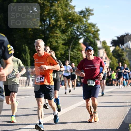 01.09.2024 - BARMER Alsterlauf Dr. Thomas Lammeyer http://msf.ph/oto/6896468 01.09.2024 09:34:42 Laufen 8136, 2137, 48, 8142 meine-sportfotos.de