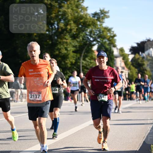 01.09.2024 - BARMER Alsterlauf Dr. Thomas Lammeyer http://msf.ph/oto/6896472 01.09.2024 09:34:42 Laufen 048, 2137, 8142 meine-sportfotos.de