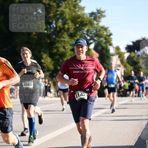 01.09.2024 - BARMER Alsterlauf Dr. Thomas Lammeyer http://msf.ph/oto/6896481 01.09.2024 09:34:43 Laufen 3048, 238, 8142, 3 meine-sportfotos.de