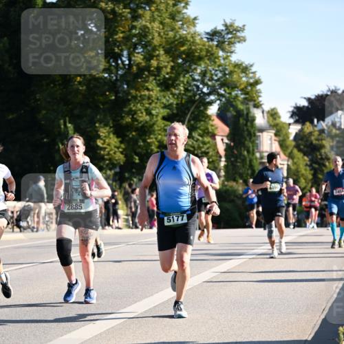 01.09.2024 - BARMER Alsterlauf Dr. Thomas Lammeyer http://msf.ph/oto/6896514 01.09.2024 09:34:45 Laufen 2885, 5177, 4499, 245 meine-sportfotos.de