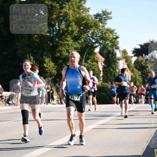 01.09.2024 - BARMER Alsterlauf Dr. Thomas Lammeyer http://msf.ph/oto/6896516 01.09.2024 09:34:45 Laufen 2885, 2454, 5177 meine-sportfotos.de