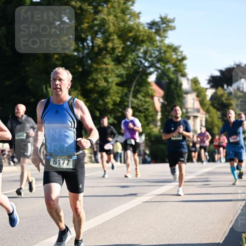 01.09.2024 - BARMER Alsterlauf Dr. Thomas Lammeyer http://msf.ph/oto/6896528 01.09.2024 09:34:46 Laufen 5177 meine-sportfotos.de