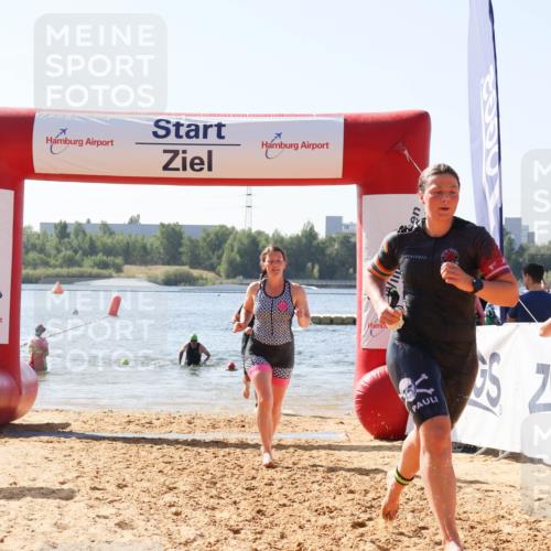 01.09.2024 - 17. Tribühne Triathlon Luisa Fischer http://msf.ph/oto/6896529 01.09.2024 11:23:53 Schwimmen 447, 514, 526, 543 meine-sportfotos.de