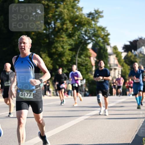 01.09.2024 - BARMER Alsterlauf Dr. Thomas Lammeyer http://msf.ph/oto/6896530 01.09.2024 09:34:46 Laufen 5177 meine-sportfotos.de
