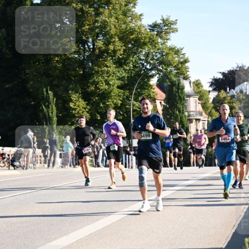 01.09.2024 - BARMER Alsterlauf Dr. Thomas Lammeyer http://msf.ph/oto/6896538 01.09.2024 09:34:47 Laufen 3184, 435, 499, 2458 meine-sportfotos.de