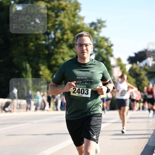 01.09.2024 - BARMER Alsterlauf Dr. Thomas Lammeyer http://msf.ph/oto/6896590 01.09.2024 09:34:51 Laufen 35, 35, 2403 meine-sportfotos.de