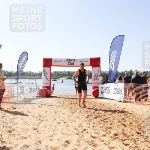 01.09.2024 - 17. Tribühne Triathlon Luisa Fischer http://msf.ph/oto/6896597 01.09.2024 11:24:11 Schwimmen 451, 493, 505, 534 meine-sportfotos.de