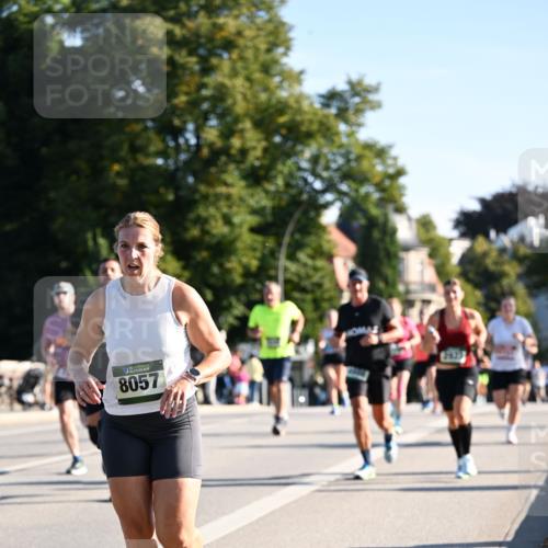 01.09.2024 - BARMER Alsterlauf Dr. Thomas Lammeyer http://msf.ph/oto/6896625 01.09.2024 09:34:53 Laufen 8057 meine-sportfotos.de