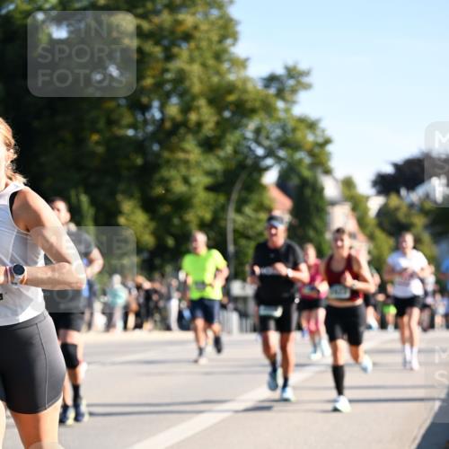 01.09.2024 - BARMER Alsterlauf Dr. Thomas Lammeyer http://msf.ph/oto/6896636 01.09.2024 09:34:54 Laufen  meine-sportfotos.de