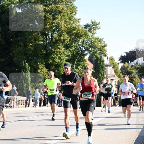 01.09.2024 - BARMER Alsterlauf Dr. Thomas Lammeyer http://msf.ph/oto/6896650 01.09.2024 09:34:55 Laufen 8244, 4986, 2923, 23, 8282 meine-sportfotos.de