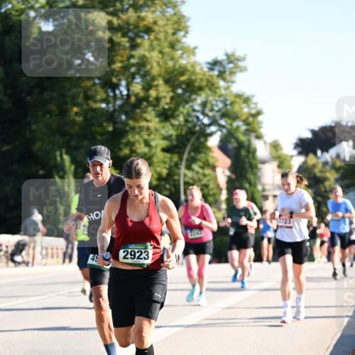 01.09.2024 - BARMER Alsterlauf Dr. Thomas Lammeyer http://msf.ph/oto/6896665 01.09.2024 09:34:56 Laufen 49, 2923, 1249, 2723 meine-sportfotos.de