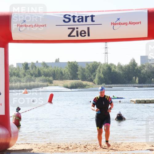 01.09.2024 - 17. Tribühne Triathlon Luisa Fischer http://msf.ph/oto/6896698 01.09.2024 11:25:12 Schwimmen 546 meine-sportfotos.de