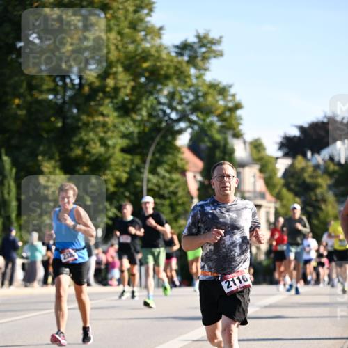 01.09.2024 - BARMER Alsterlauf Dr. Thomas Lammeyer http://msf.ph/oto/6896741 01.09.2024 09:35:03 Laufen 2330, 2116 meine-sportfotos.de