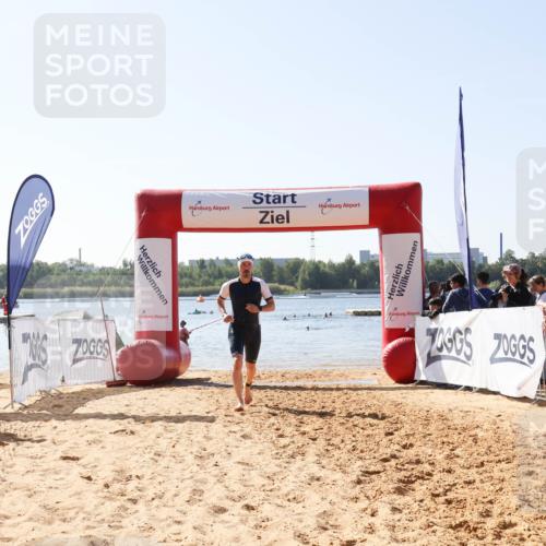 01.09.2024 - 17. Tribühne Triathlon Luisa Fischer http://msf.ph/oto/6896753 01.09.2024 11:25:24 Schwimmen 496 meine-sportfotos.de