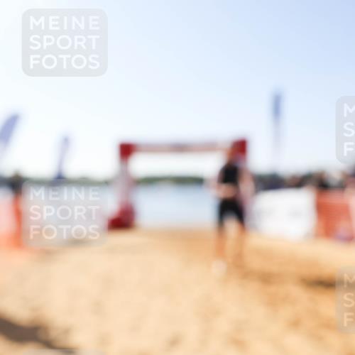 01.09.2024 - 17. Tribühne Triathlon Luisa Fischer http://msf.ph/oto/6896760 01.09.2024 11:25:25 Schwimmen 496 meine-sportfotos.de