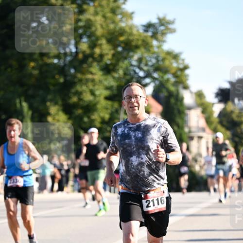 01.09.2024 - BARMER Alsterlauf Dr. Thomas Lammeyer http://msf.ph/oto/6896762 01.09.2024 09:35:04 Laufen 2116 meine-sportfotos.de