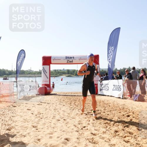 01.09.2024 - 17. Tribühne Triathlon Luisa Fischer http://msf.ph/oto/6896806 01.09.2024 11:25:56 Schwimmen 483 meine-sportfotos.de