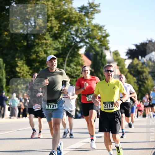 01.09.2024 - BARMER Alsterlauf Dr. Thomas Lammeyer http://msf.ph/oto/6896808 01.09.2024 09:35:09 Laufen 2430, 3131, 35, 2313 meine-sportfotos.de