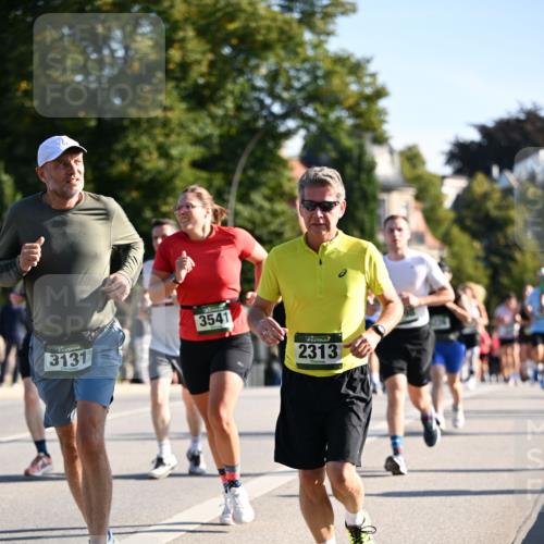 01.09.2024 - BARMER Alsterlauf Dr. Thomas Lammeyer http://msf.ph/oto/6896819 01.09.2024 09:35:10 Laufen 3131, 3541, 2313 meine-sportfotos.de