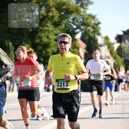 01.09.2024 - BARMER Alsterlauf Dr. Thomas Lammeyer http://msf.ph/oto/6896826 01.09.2024 09:35:10 Laufen 3547, 35, 2313 meine-sportfotos.de