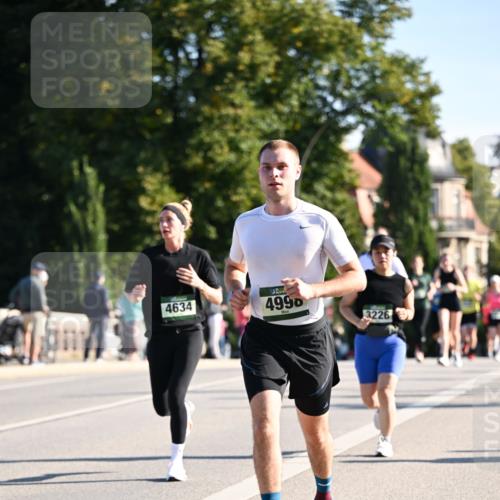 01.09.2024 - BARMER Alsterlauf Dr. Thomas Lammeyer http://msf.ph/oto/6896853 01.09.2024 09:35:12 Laufen 4634, 4998, 3226 meine-sportfotos.de