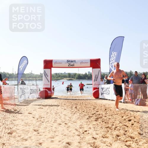 01.09.2024 - 17. Tribühne Triathlon Luisa Fischer http://msf.ph/oto/6896894 01.09.2024 11:26:34 Schwimmen 463, 485, 507, 508, 520, 536 meine-sportfotos.de