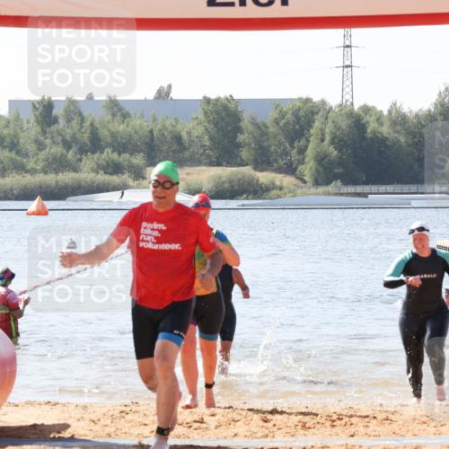 01.09.2024 - 17. Tribühne Triathlon Luisa Fischer http://msf.ph/oto/6896903 01.09.2024 11:26:37 Schwimmen 463, 485, 507, 508, 520, 536 meine-sportfotos.de